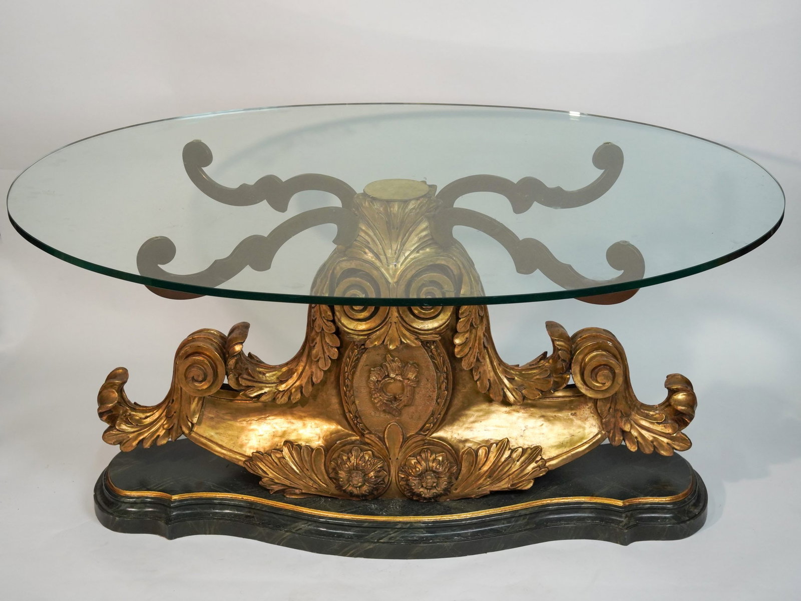 Living room table: Golden wood coffee table. Base measurements: Height 65 cm, Width 110 cm, depth 29 cm. Glass top measurements: Width 130cm, Depth 86cm. Period of creation: XIX century. ADDITIONAL PHOTOS AND INFORMATIO