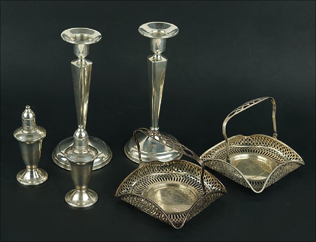 A Pair of Filigree Sterling Silver Baskets. (1 of 1)