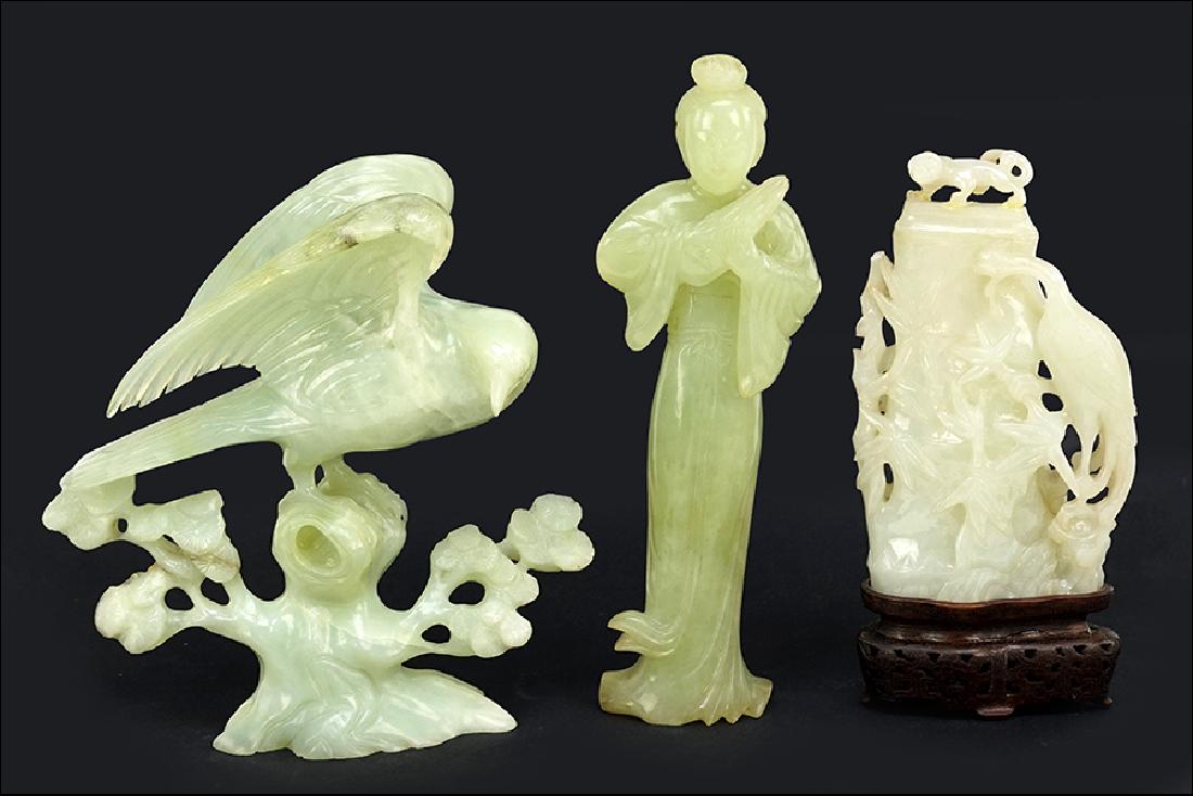 A Carved Jade Lidded Urn. (1 of 10)