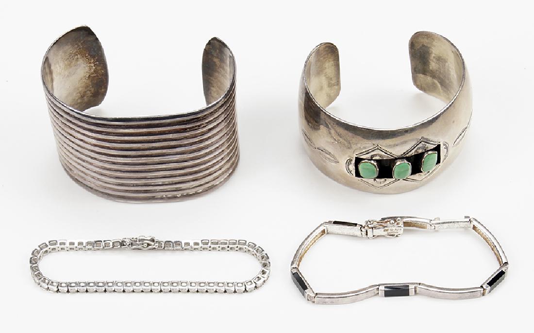 A Mexican Sterling Silver Cuff Bracelet. (1 of 1)