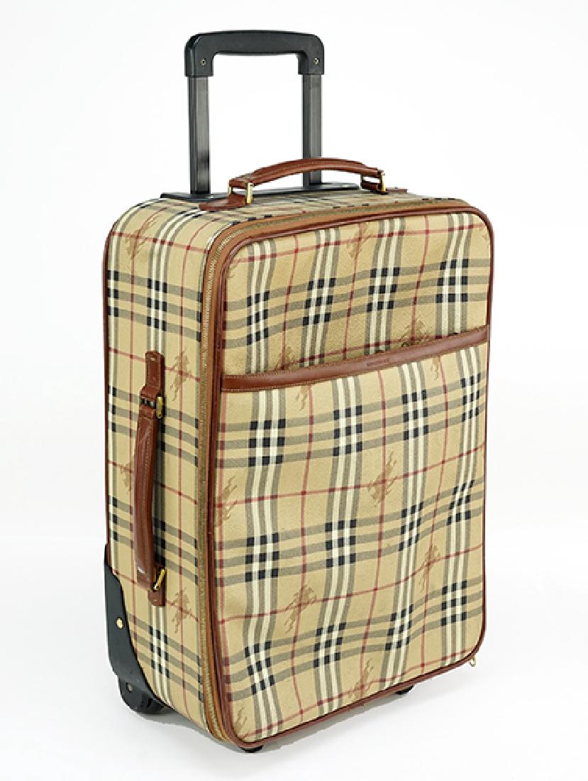 A Burberry Roller Suitcase. - Apr 21 