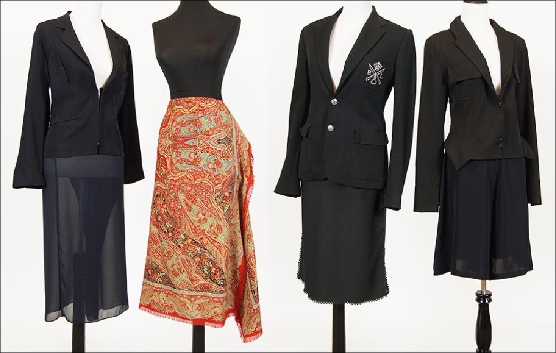 A Ralph Lauren Cotton Blazer Bearing Crest. (1 of 1)