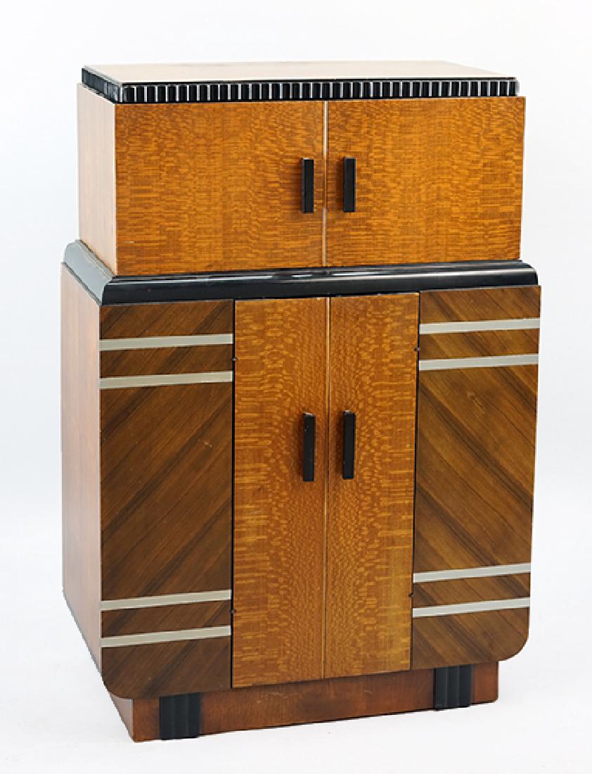 An Art Deco Radio Bar Radiobar by Philco.