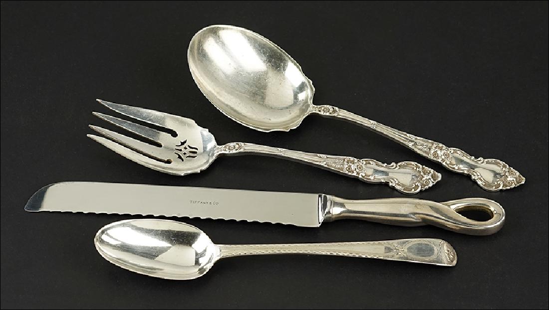 An Elsa Peretti for Tiffany & Company Bread Knife. (1 of 1)