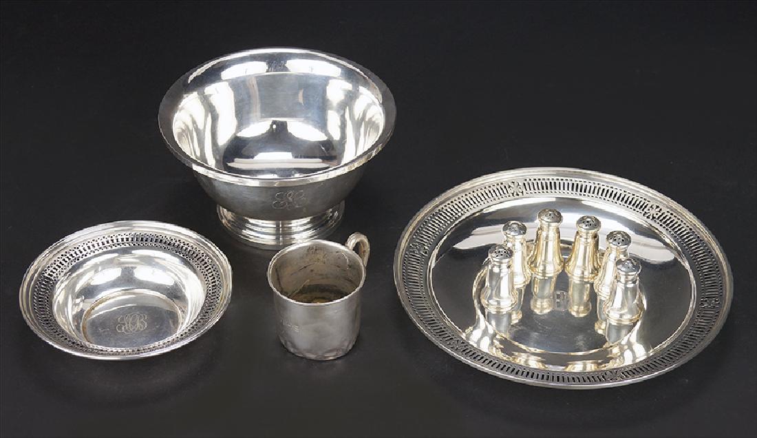 A Collection of Sterling Silver Table Articles. (1 of 1)