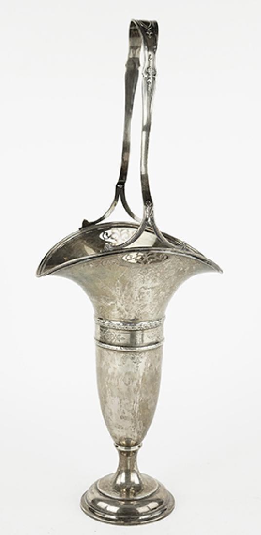 A Wallace Sterling Silver Bride's Basket. (1 of 1)