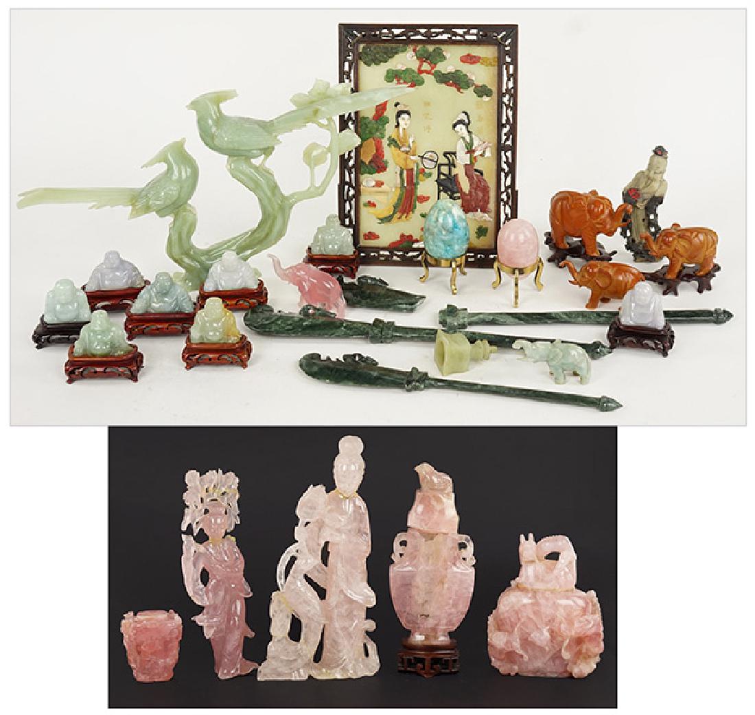 A Collection of Hardstone Decorative Items. (1 of 1)