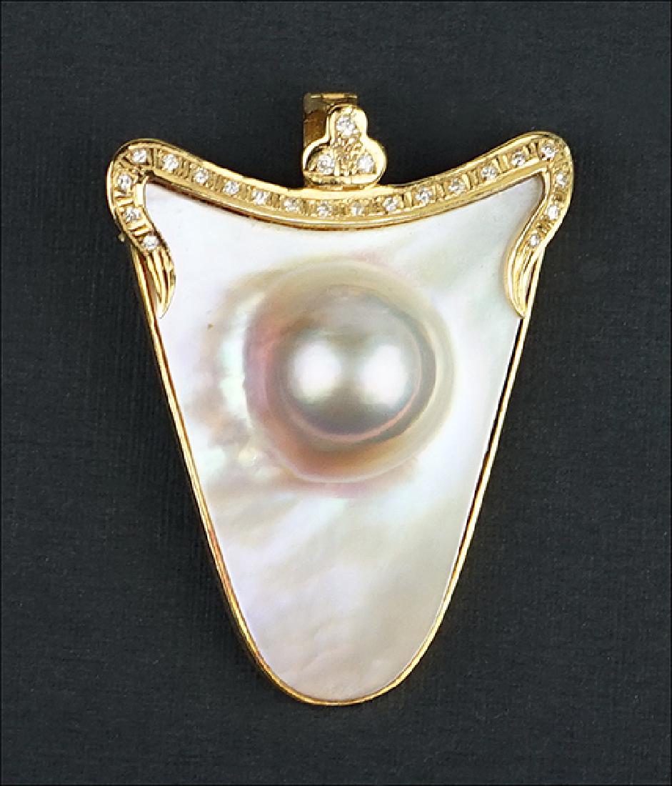 A Blister Pearl Pendant / Enhancer. (1 of 1)