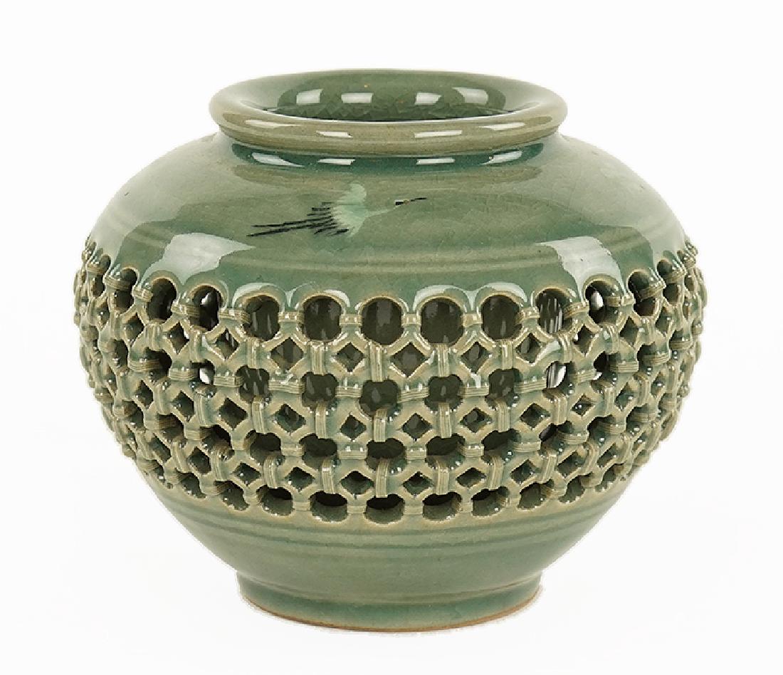 A Korean Celadon Glazed Bowl. (1 of 1)