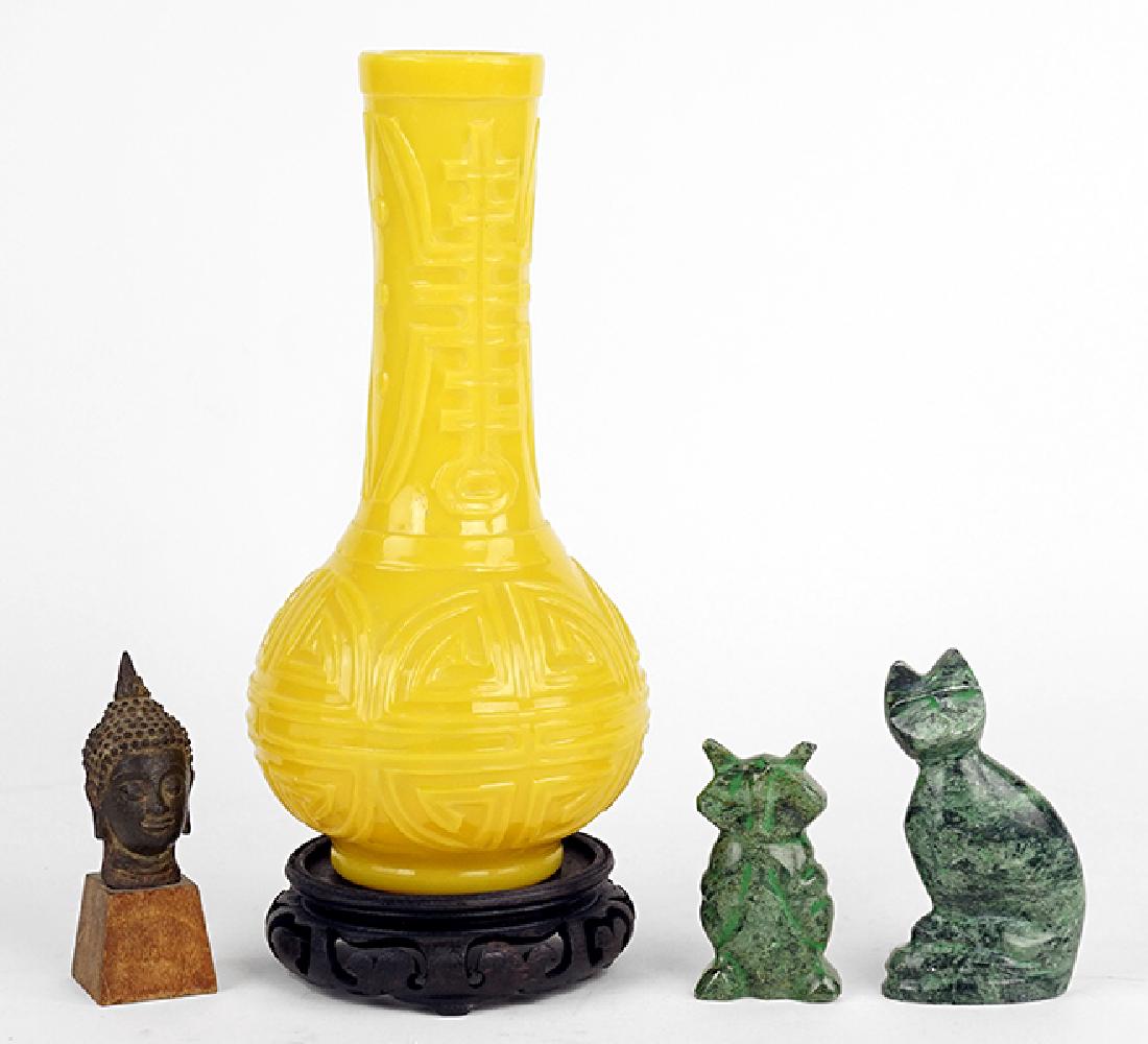 A Chinese Yellow Peking Glass Vase. (1 of 1)