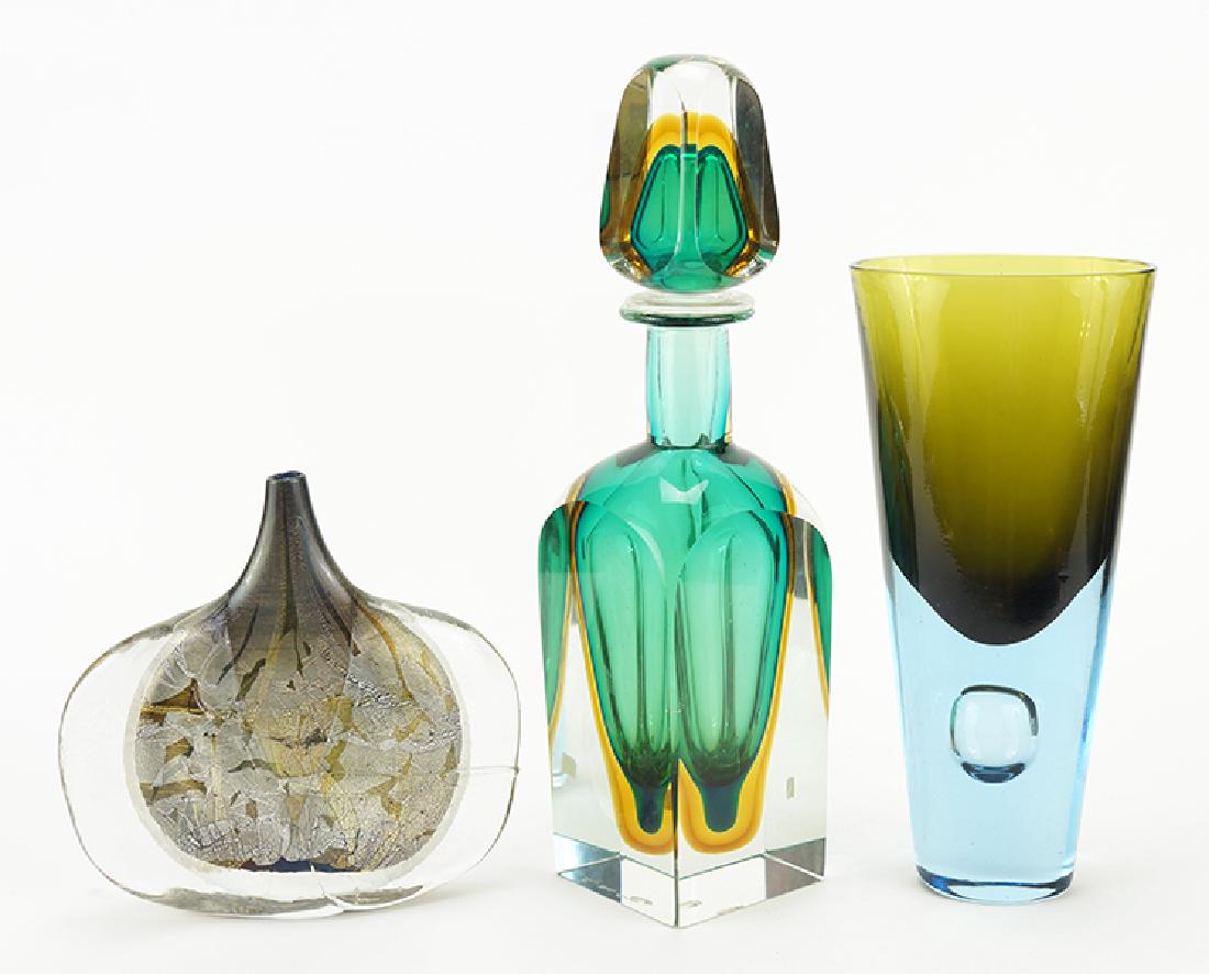 A Collection Of Art Glass. (1 of 4)