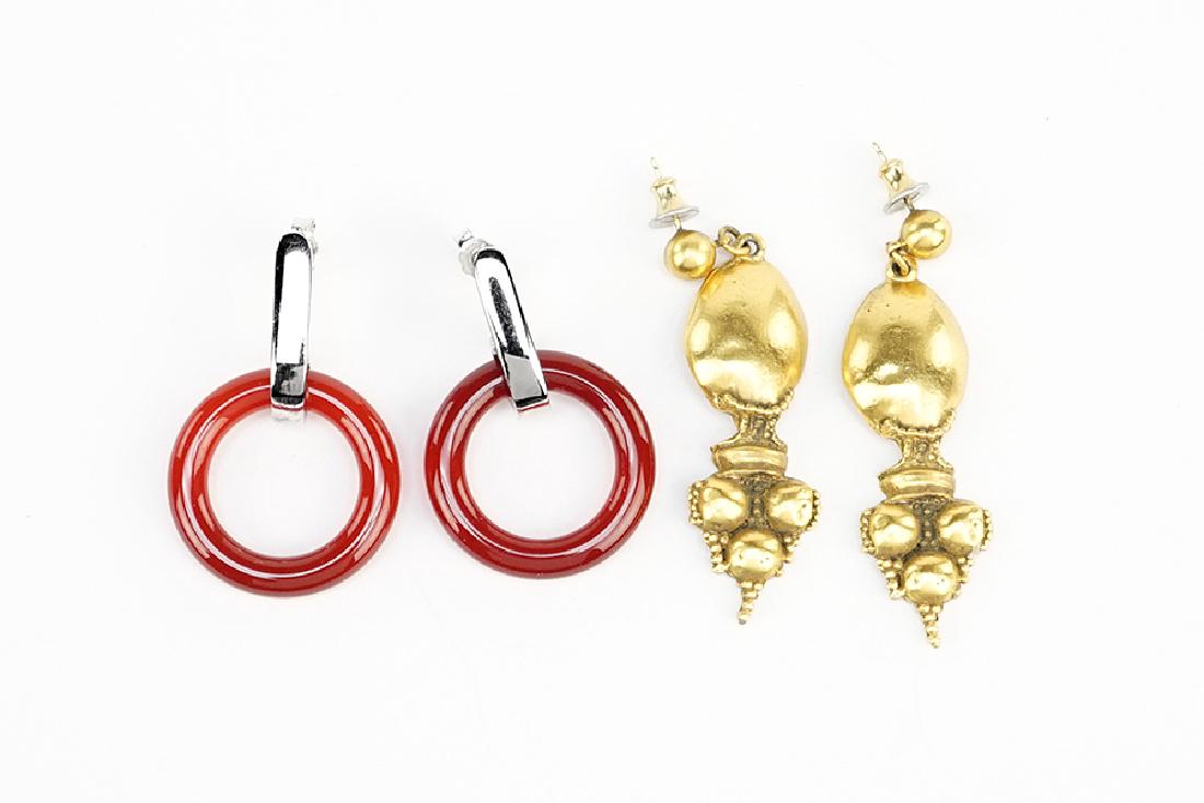 A Pair of Carnelian Earrings. (1 of 1)