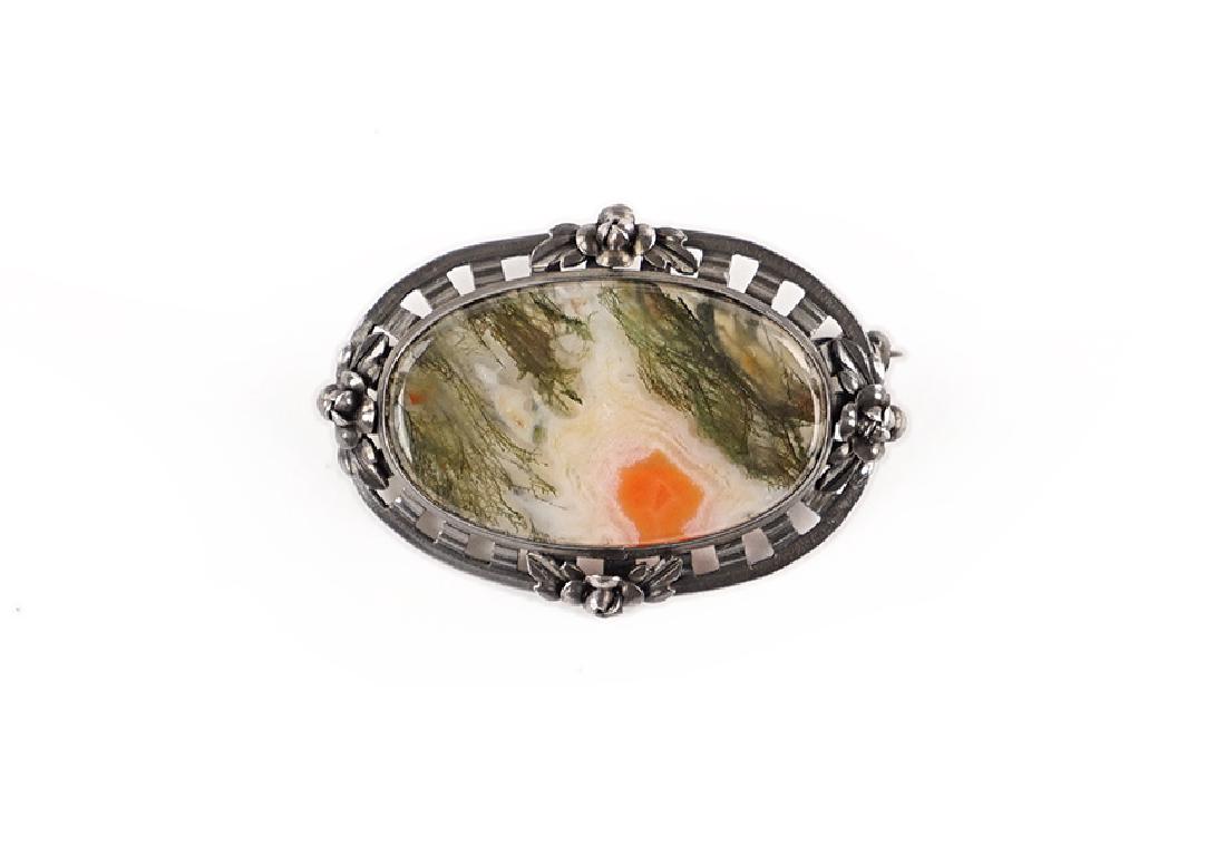 A Moss Agate Brooch. (1 of 1)