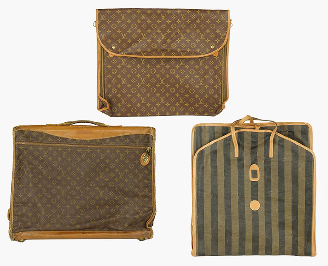A Louis Vuitton Bi-Fold Suitcase. (1 of 1)