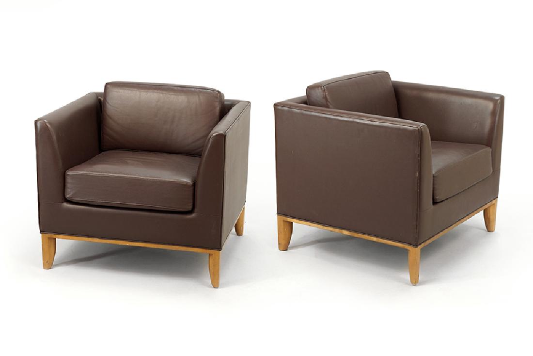 A Pair Of Bernhardt Brown Leather Club Chairs Dec 09 2017