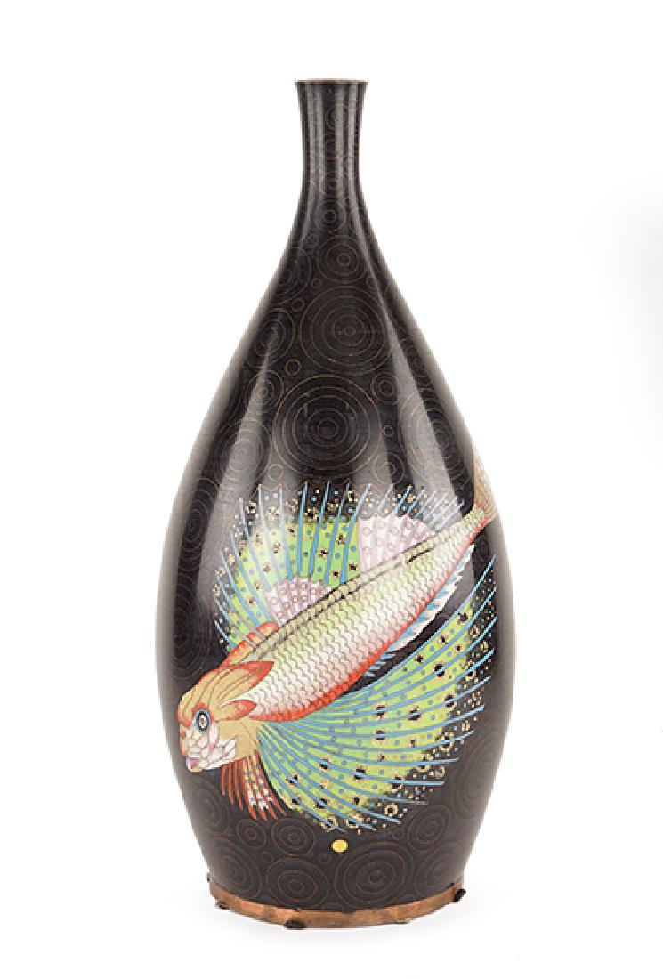 A Chinese Cloisonne Yuhuchunping Vase. (1 of 7)