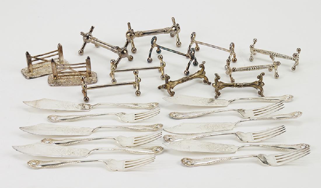 Six Pairs Of English SIlverplate Knife Rests. (1 of 1)