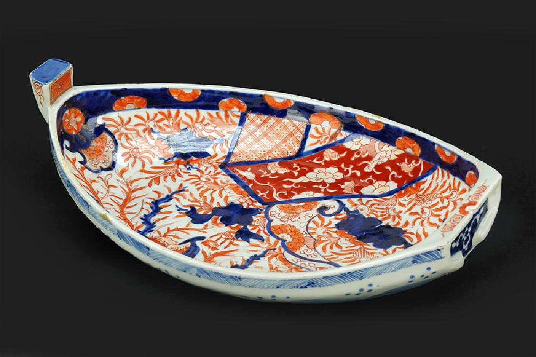 A Japanese Imari Porcelain Dish. (1 of 1)