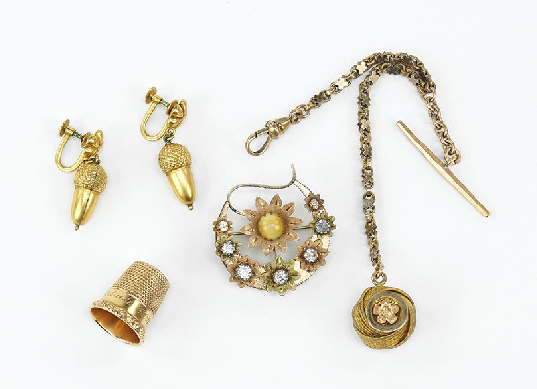 A Ketcham & McDougal 10 Karat Yellow Gold Thimble. (1 of 1)