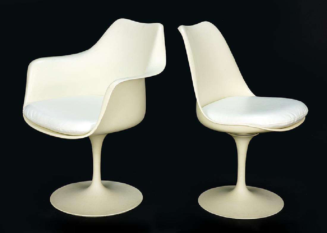 A Set of Six Knoll Tulip Chairs. (1 of 12)