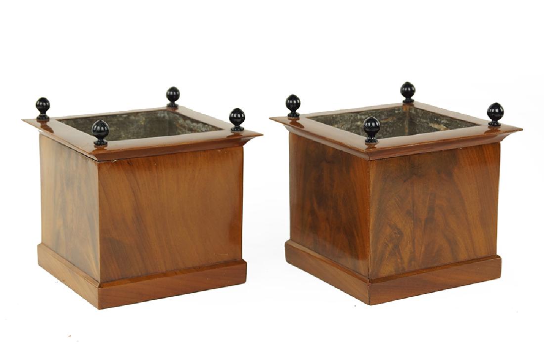 A Pair of Regency Mahogany Cache Pot. (1 of 1)