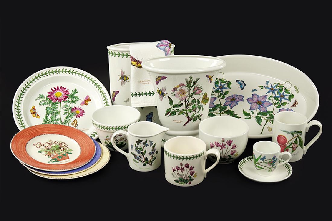 A Collection of Portmeirion Table Articles. (1 of 1)