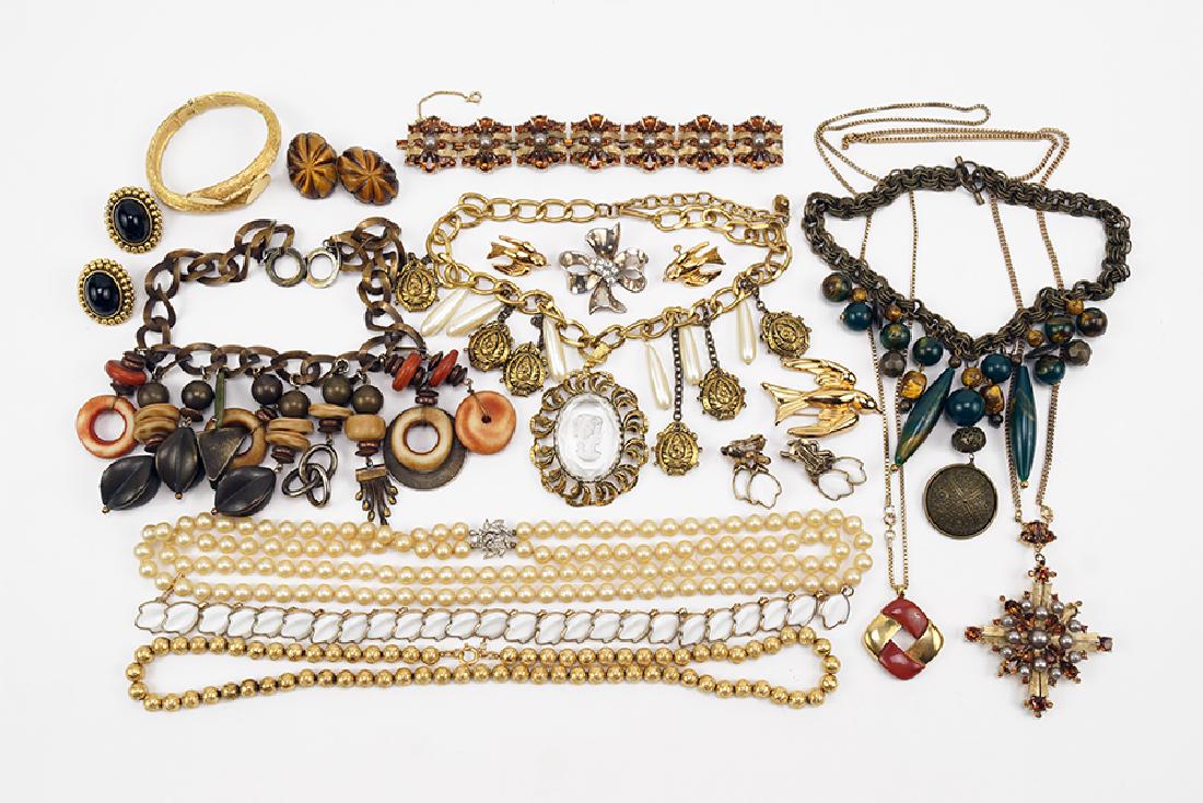 A Pair of Yves Saint Laurent Earclips.: A Pair of Yves Saint Laurent Earclips. Together with an assortment of Trifari jewelry, a Coro bird brooch with matching earclips, and unsigned necklaces