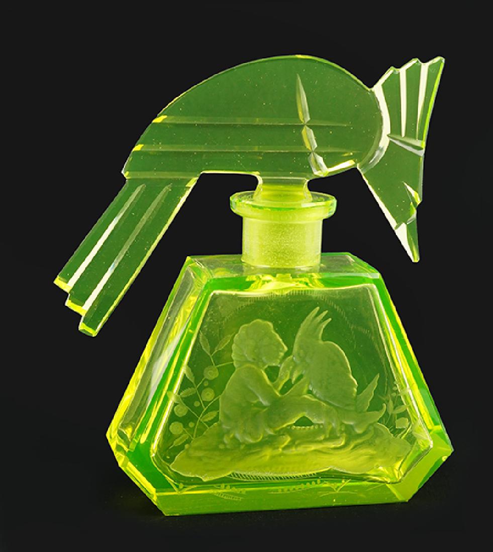 A 1930s Hoffmann Czechoslovakian Vaseline Perfume (1 of 1)