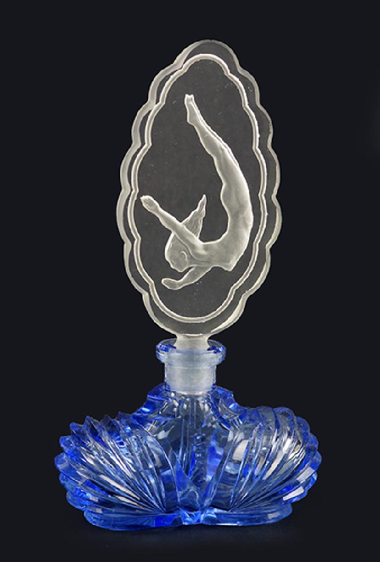 A 1930s Czechoslovakian Blue Crystal Perfume Bottle. (1 of 1)