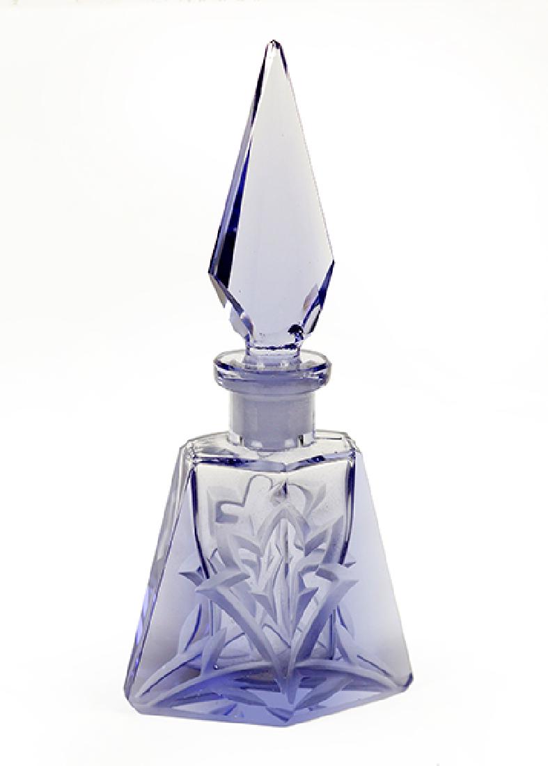 A Czechoslovakian Violet Blue Crystal Perfume Bottle. (1 of 1)