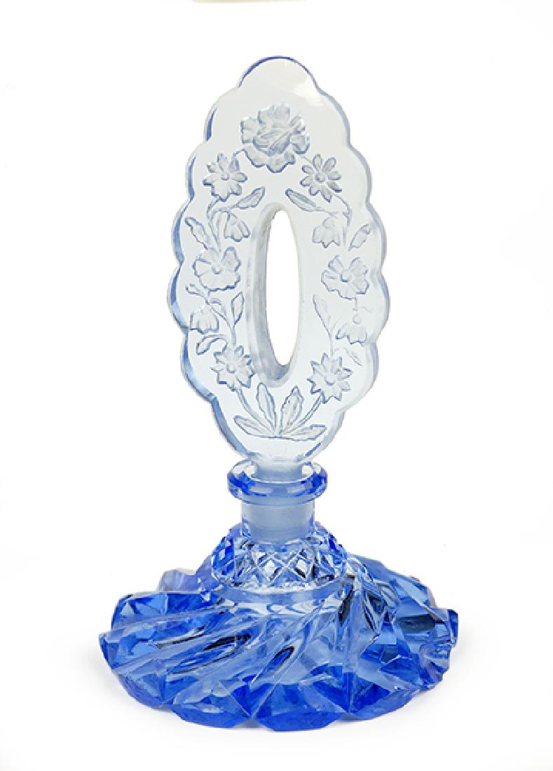 A Czechoslovakian Blue Crystal Perfume Bottle. (1 of 1)