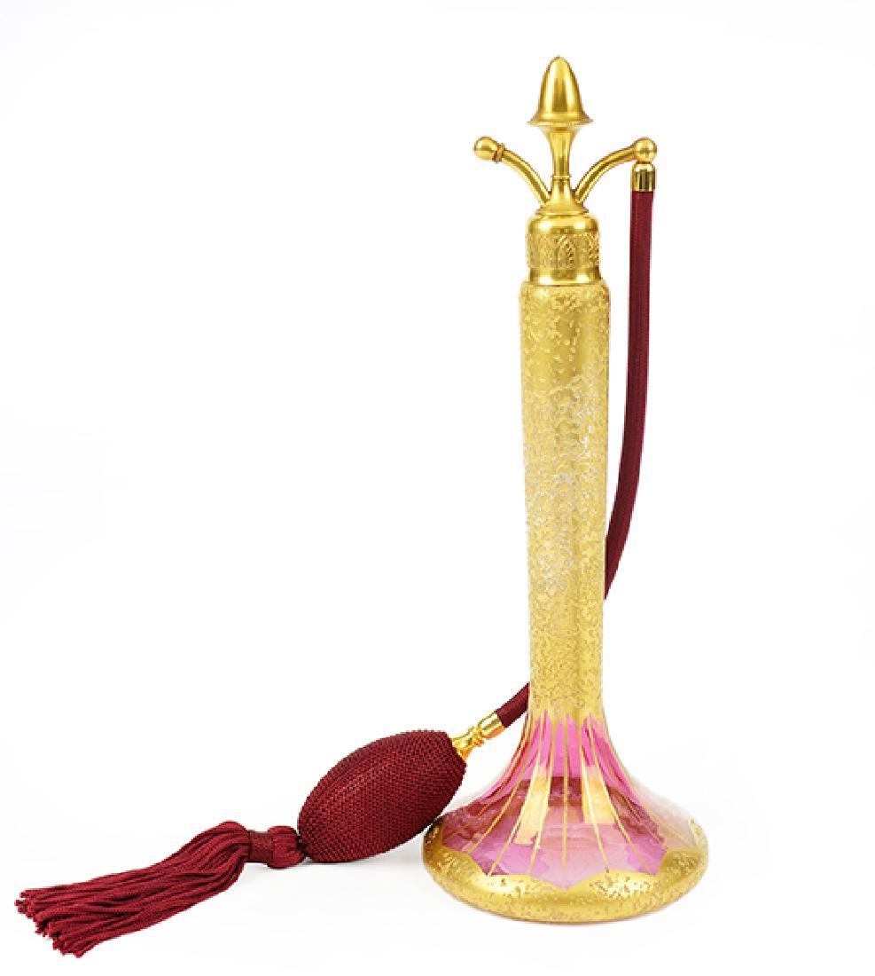 A DeVilbiss Gold and Pink Perfume Atomizer. (1 of 1)