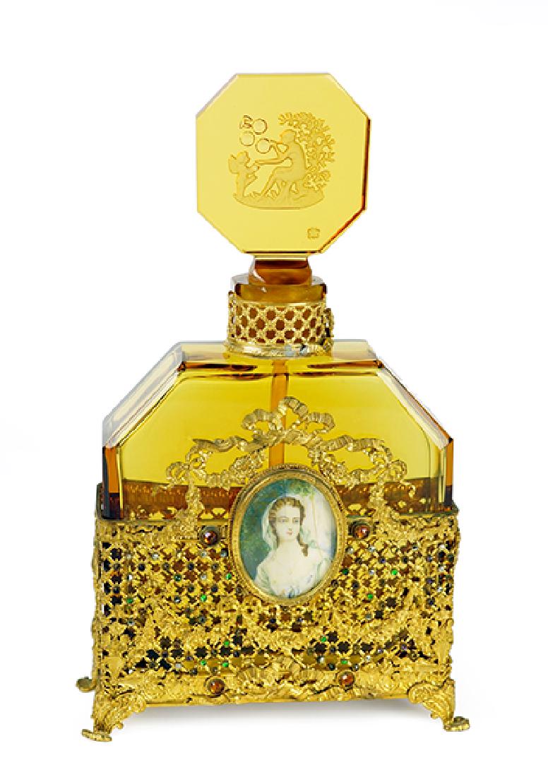 A 1920s Hoffman Czechoslovakian Amber Crystal Perfume (1 of 1)