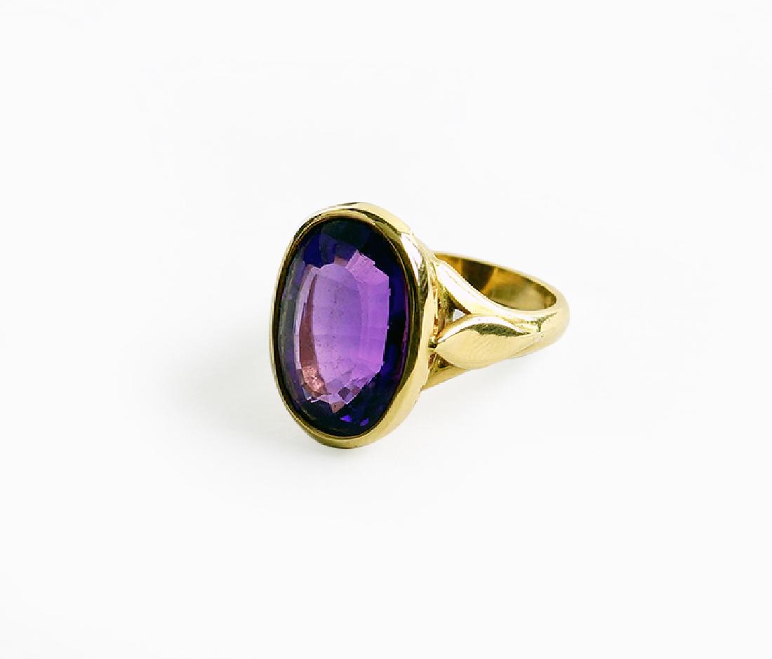 An Amethyst Ring. (1 of 1)