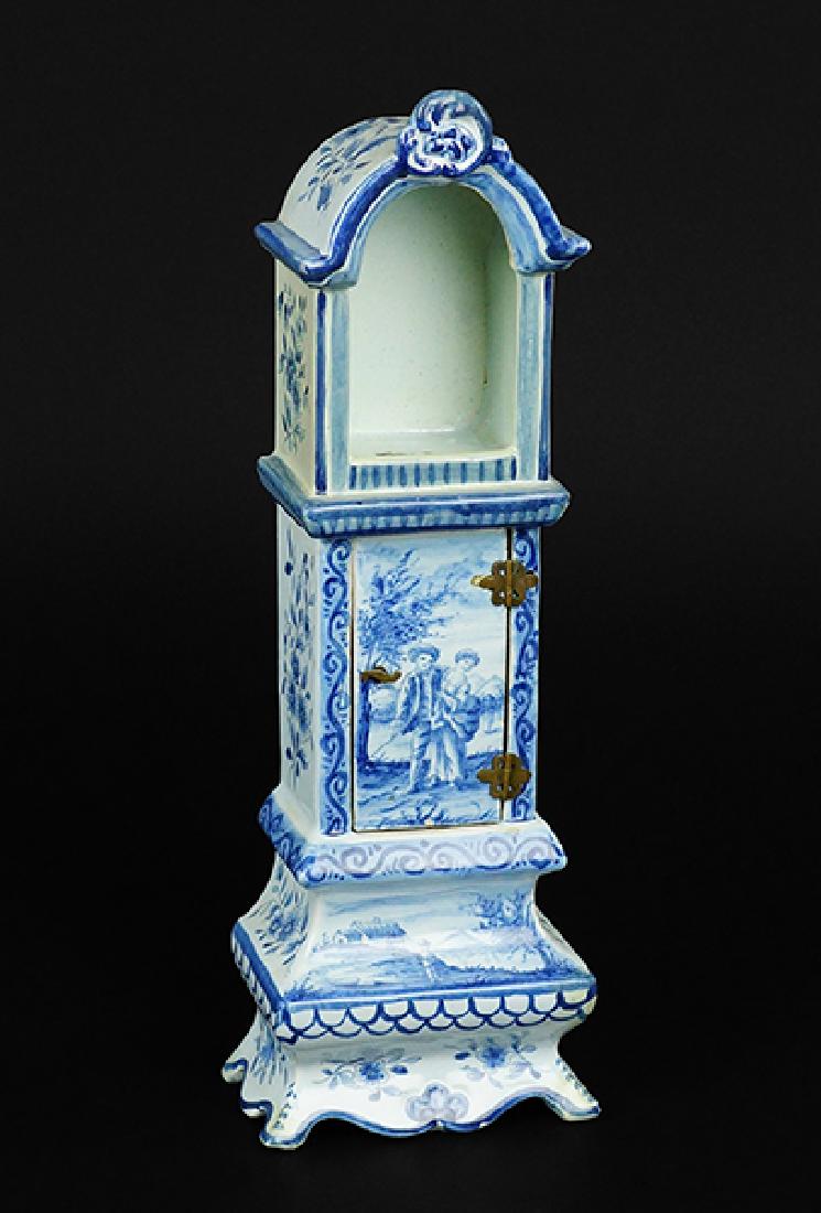 A Delft Porcelain Mantle Clock Case. (1 of 1)