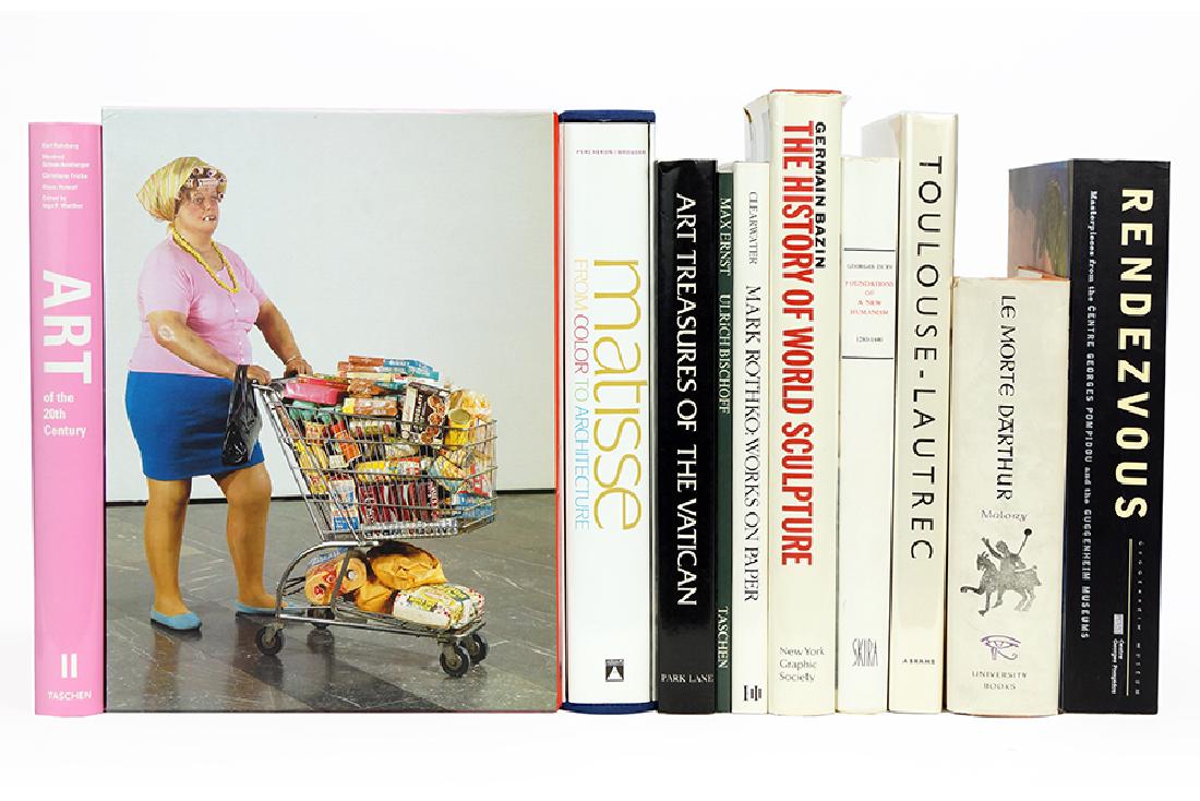 A Collection Of Art And Reference Books. (1 of 1)