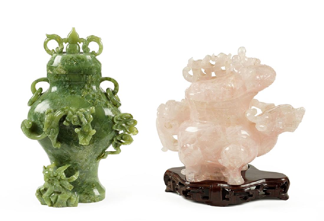 A Chinese Rose Quartz Lidded Urn. (1 of 1)