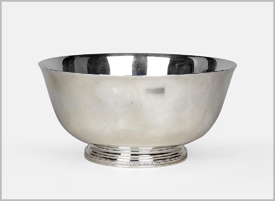 A Buccellati Sterling Silver Footed Bowl.: A Buccellati Sterling Silver Footed Bowl. Underside is stamped "Buccellati Sterling" 4.4" x 9" Wt: 23.55 ozt