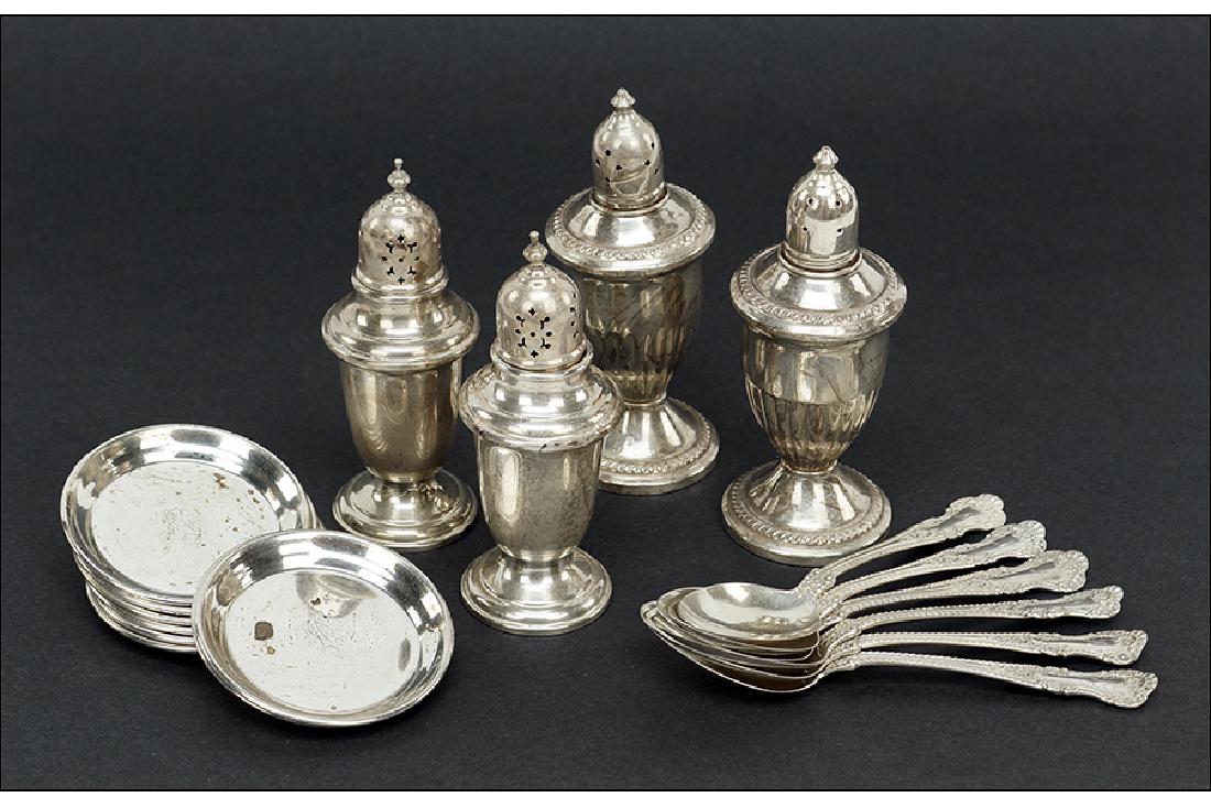 A Set of Eight Sterling Silver Round Dishes. (1 of 1)