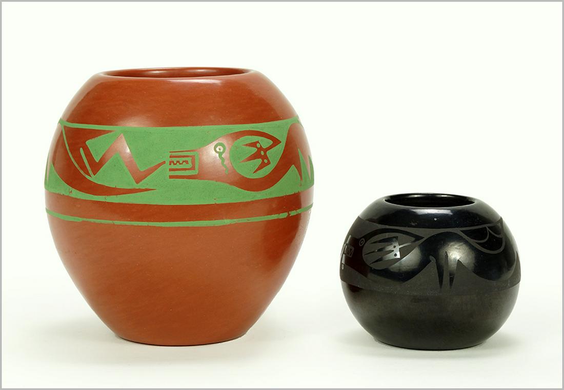 A Marvin and Frances Martinzez San Ildefonso Pottery: A Marvin and Frances Martinzez San Ildefonso Pottery Bowl. Blackware bowl with geometric decoration along the body. Underside is signed. Together with a Than Tsideh San Ildefonso red and green pottery