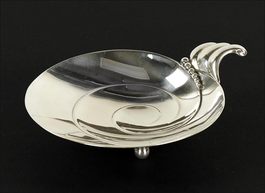 A Tiffany & Company Sterling Silver Footed Dish. (1 of 1)