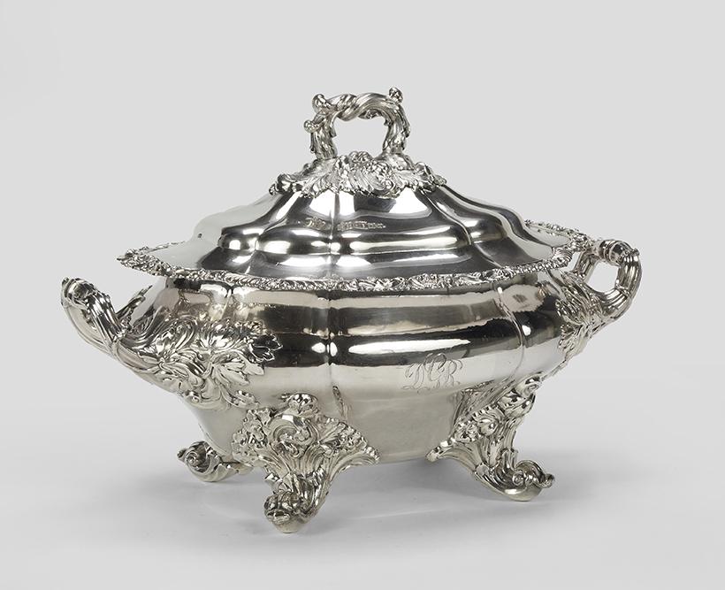 An English Silverplate Soup Tureen. (1 of 1)