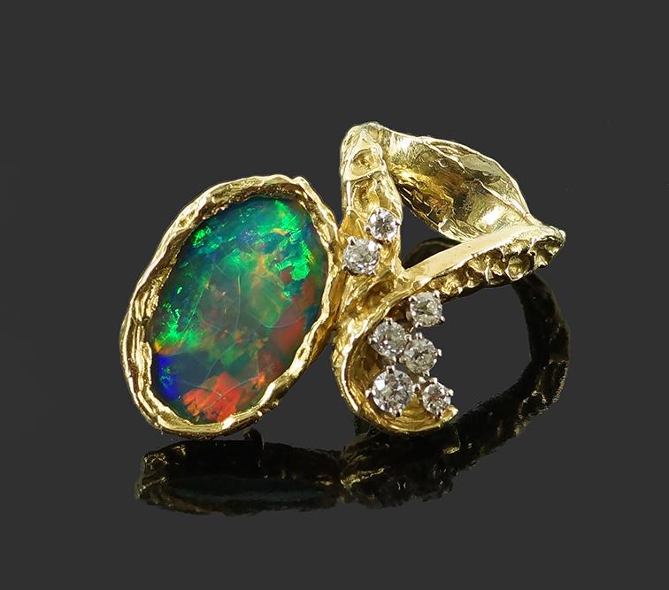 An Opal & Diamond Ring. (1 of 1)