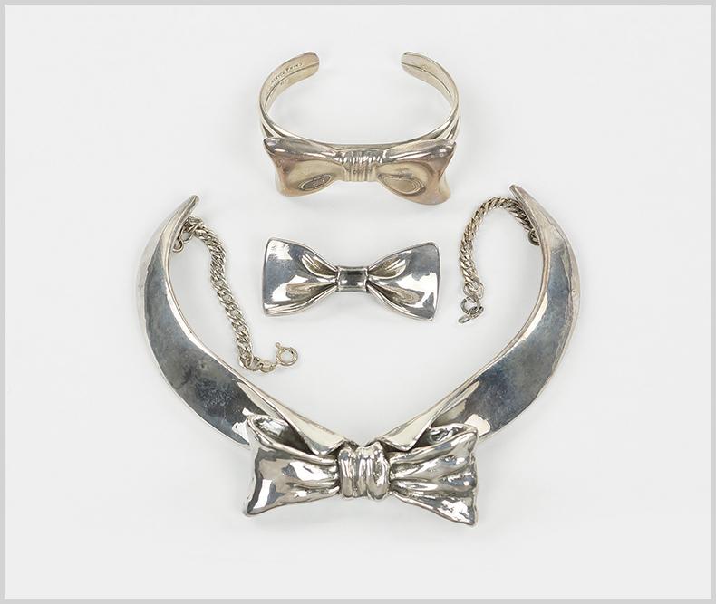 Yaacov Heller (Israeli, B. 1941) A Collar Necklace. (1 of 1)