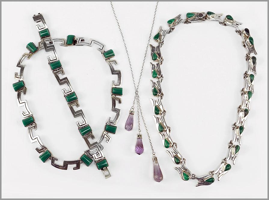 A Green Onyx and Sterling Silver Demi-Parure. (1 of 1)