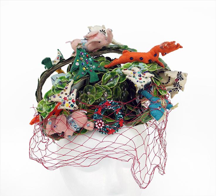 A Bes-Ben Menagerie Christmas Hat. (1 of 1)