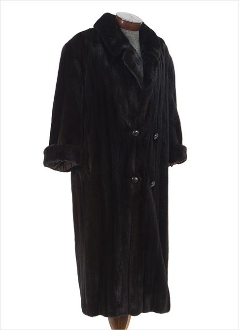 A Man's Mink Coat. (1 of 1)