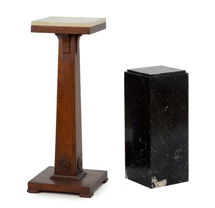 A Black Marble Pedestal. (1 of 1)