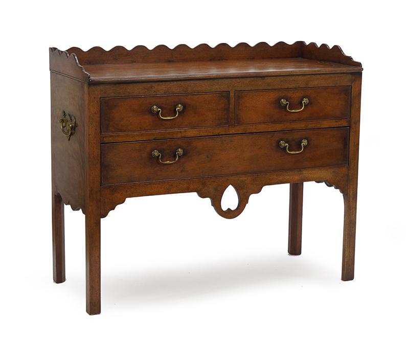 An English Mahogany Server. (1 of 7)