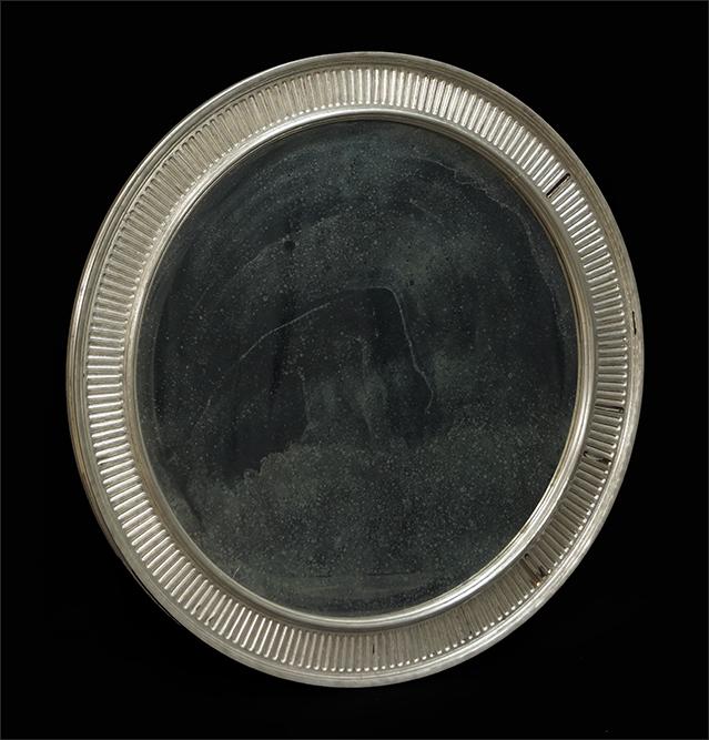 A Silver Leaf Round Mirror. (1 of 1)